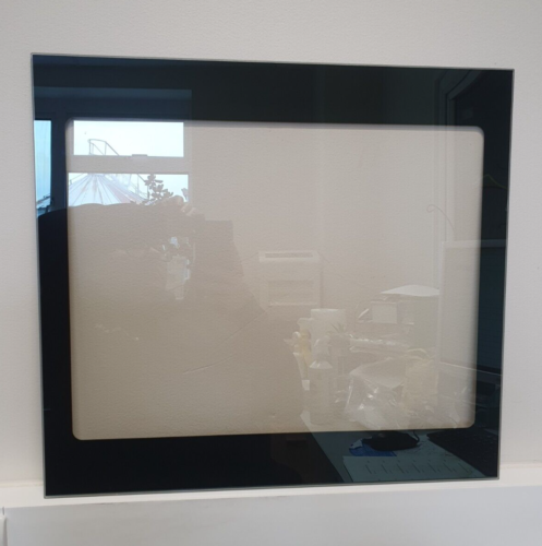 HOTPOINT DD2540IX BOTTOM OVEN INNER DOOR GLASS 493MM X 446MM GENUINE (DD25.64X)