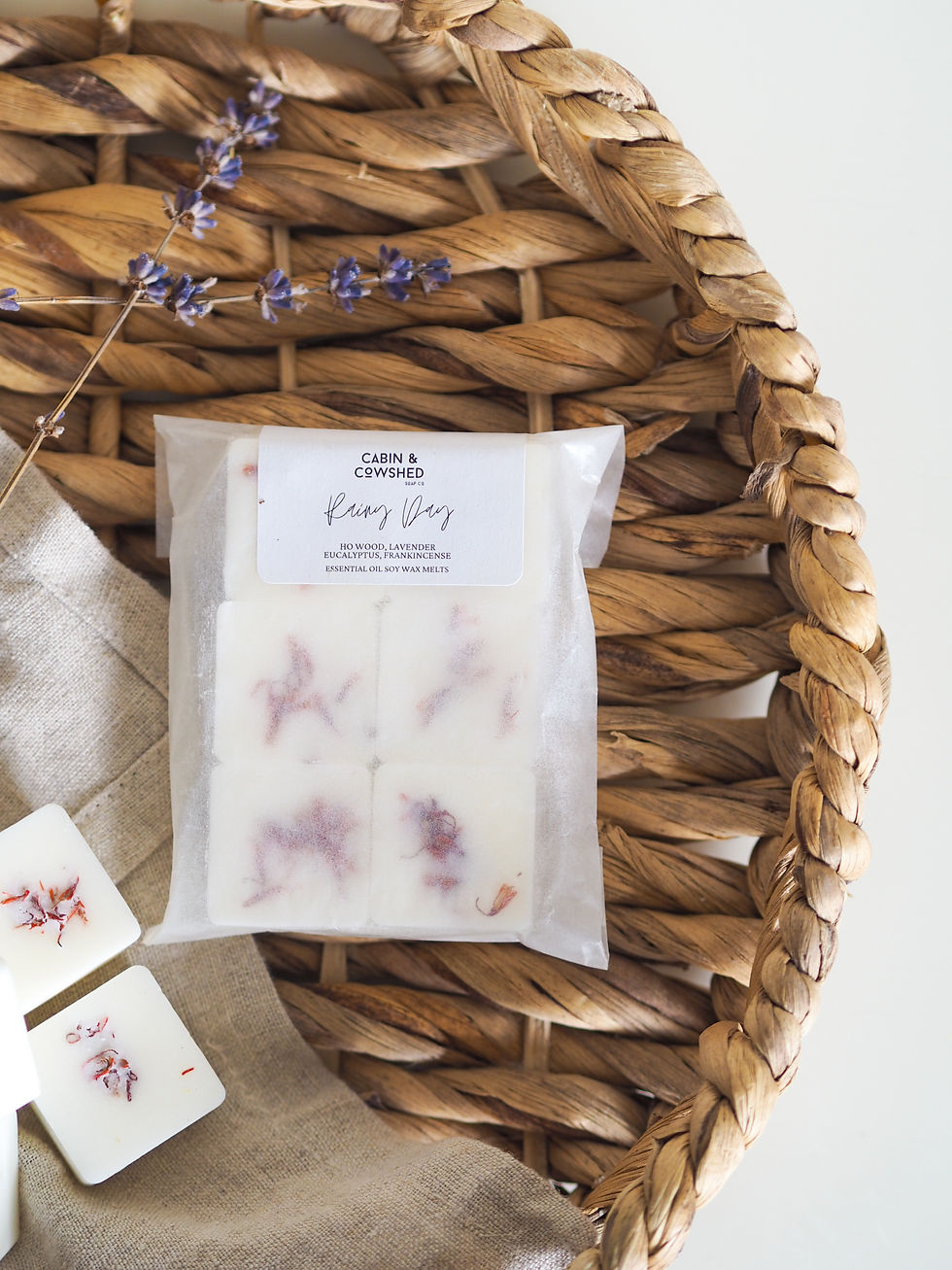 Ho Wood, Lavender, Eucalyptus & Frankincense essential oil wax melts