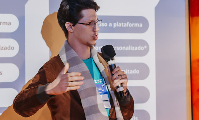 Hackatop_2024 (1181)_edited.jpg