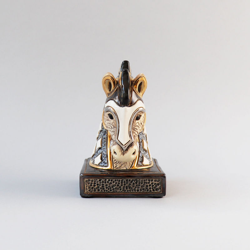 サムネイル： Bookend (Horse)