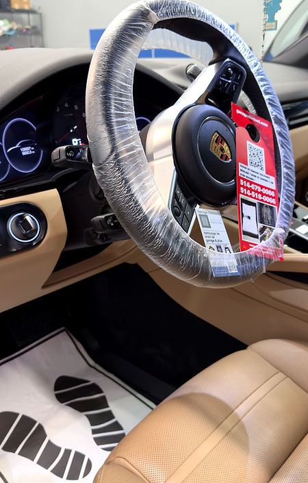 Garage Distinct (nettoyage de véhicule à domicile)_edited.jpg