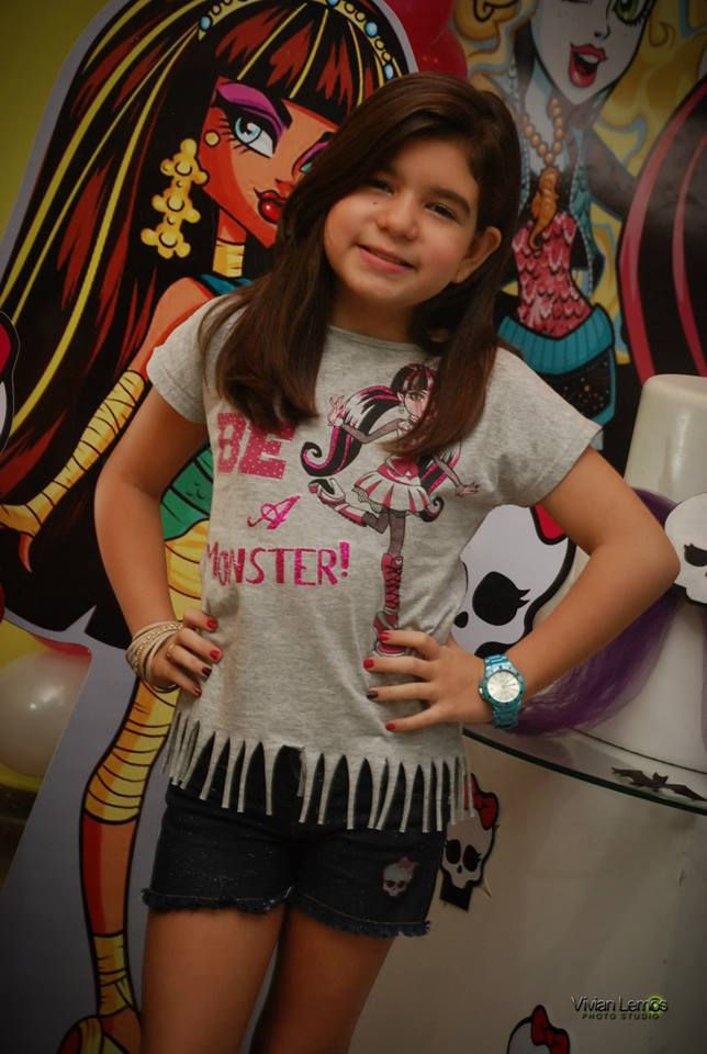 9 anos Isabella