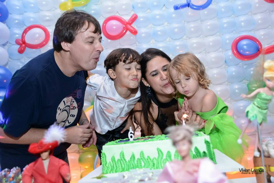 Ana_Luíza_2_anos_e_Pedro_6_anos_-_Março14_(1).jpg