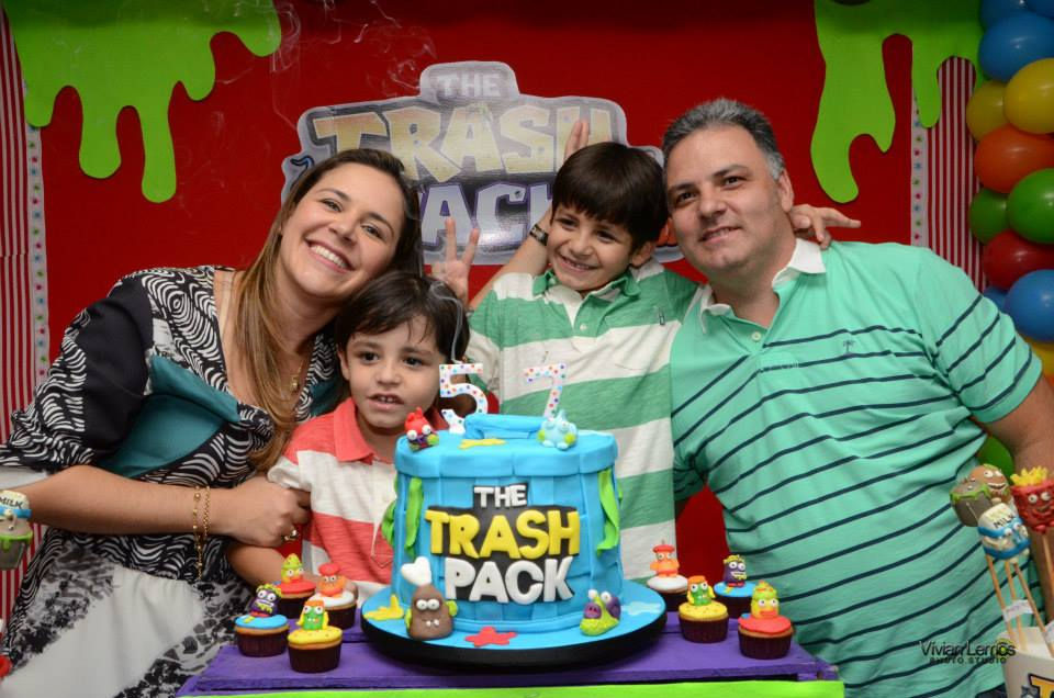 Daniel_7_anos_e_Pedro_5_anos_-_Março15_(6).jpg