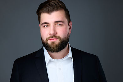 Darren Cabral Headshots00501 1.jpg