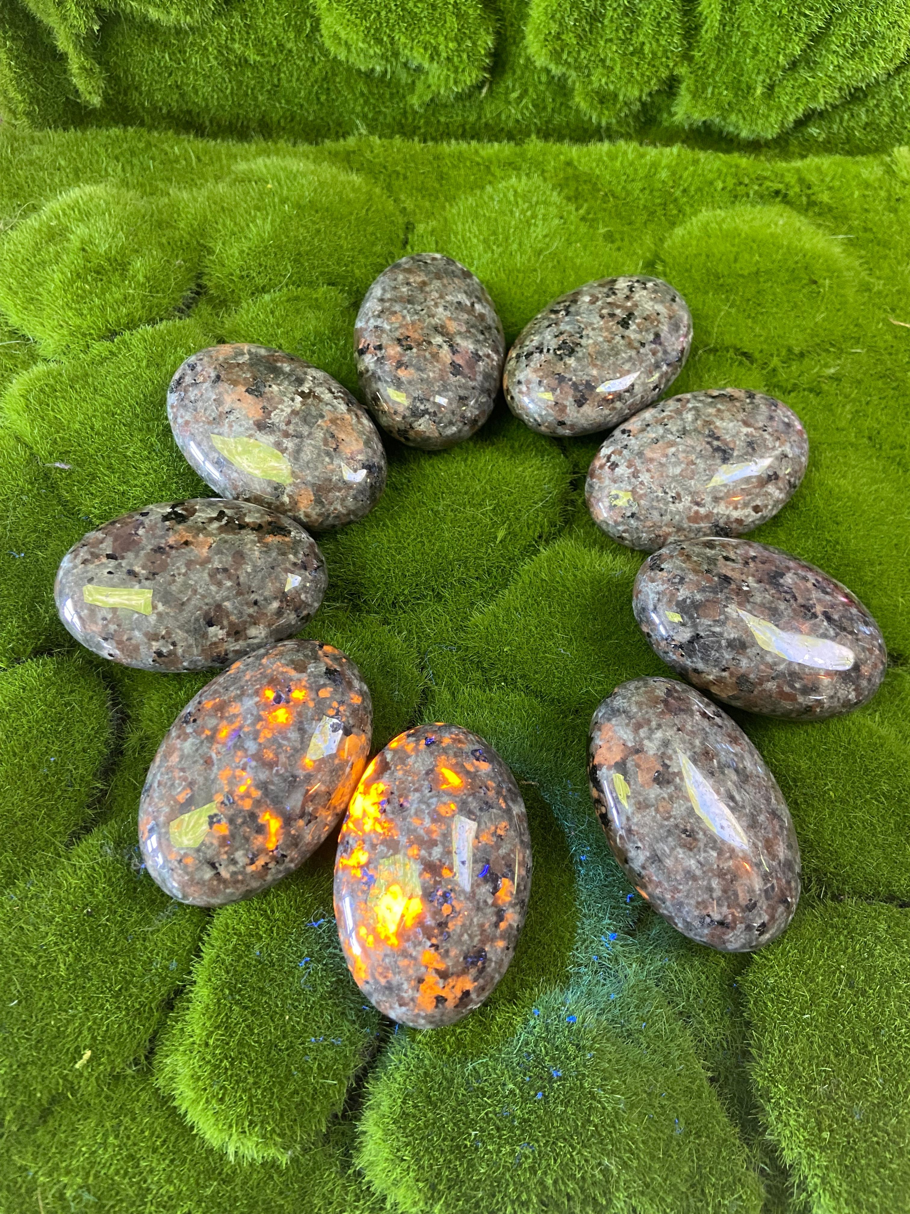 Yooperlite Palm Stones