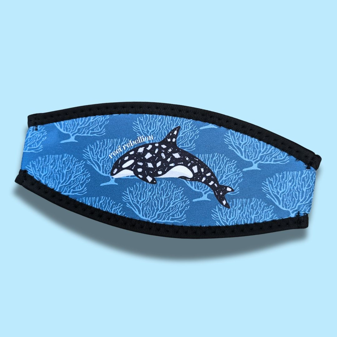 Teal Plastic is the Killer Diving Mask Tamer