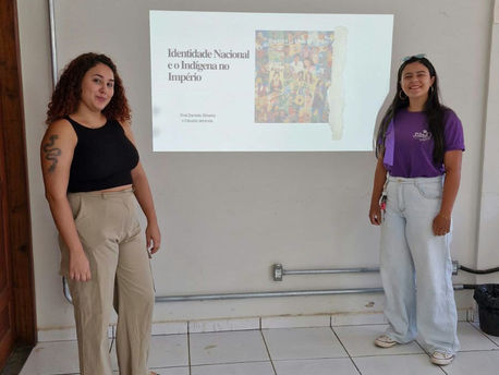 Aula laboratorial anos finais: Colégio Acreano
