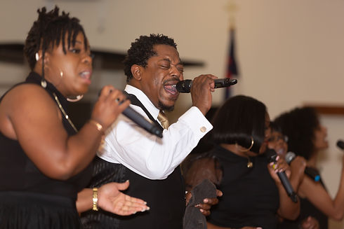 Krystle Pierce and Mondrae Hasty Praise Team