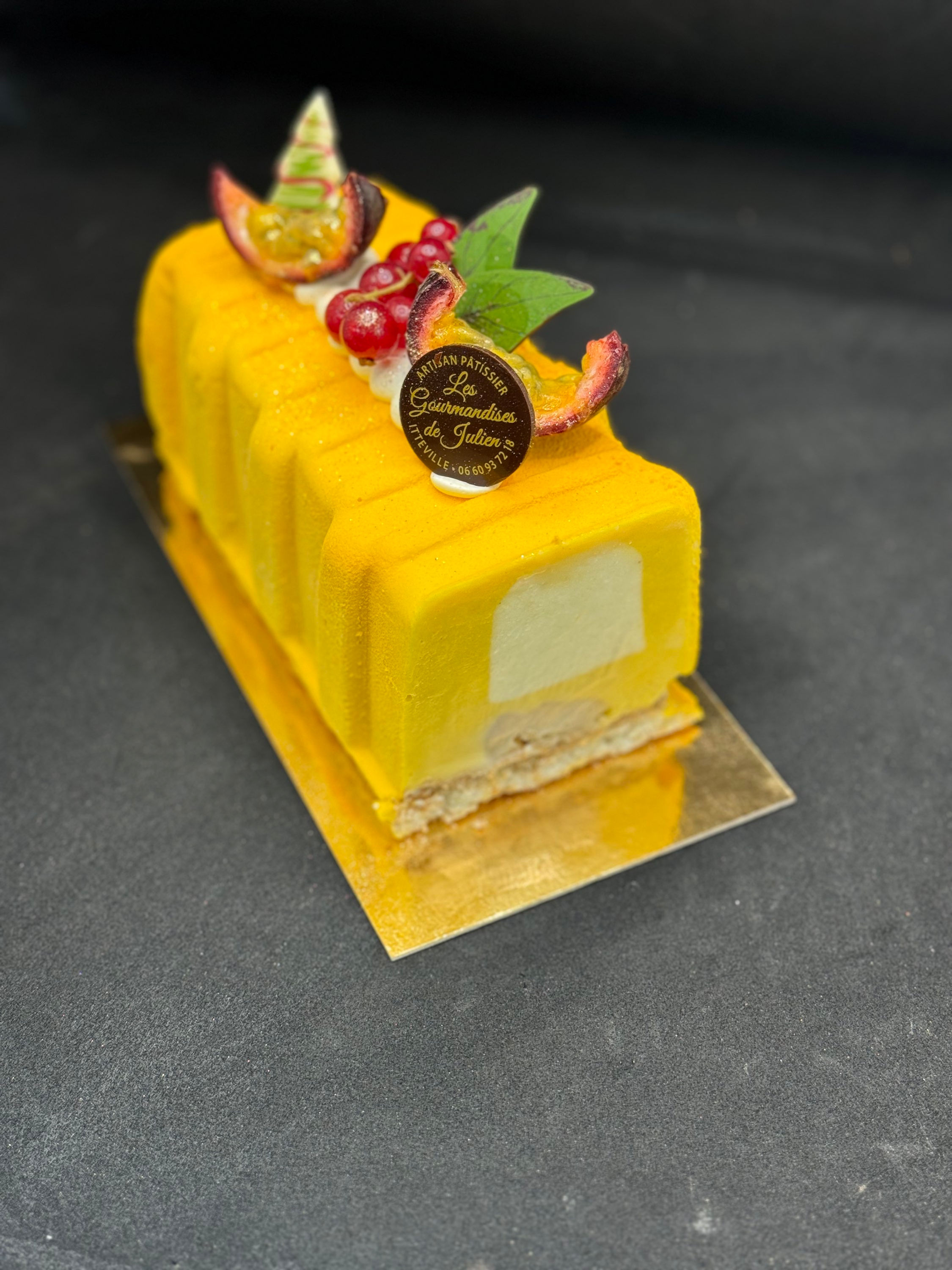 LA BÛCHE MANGUE COCO