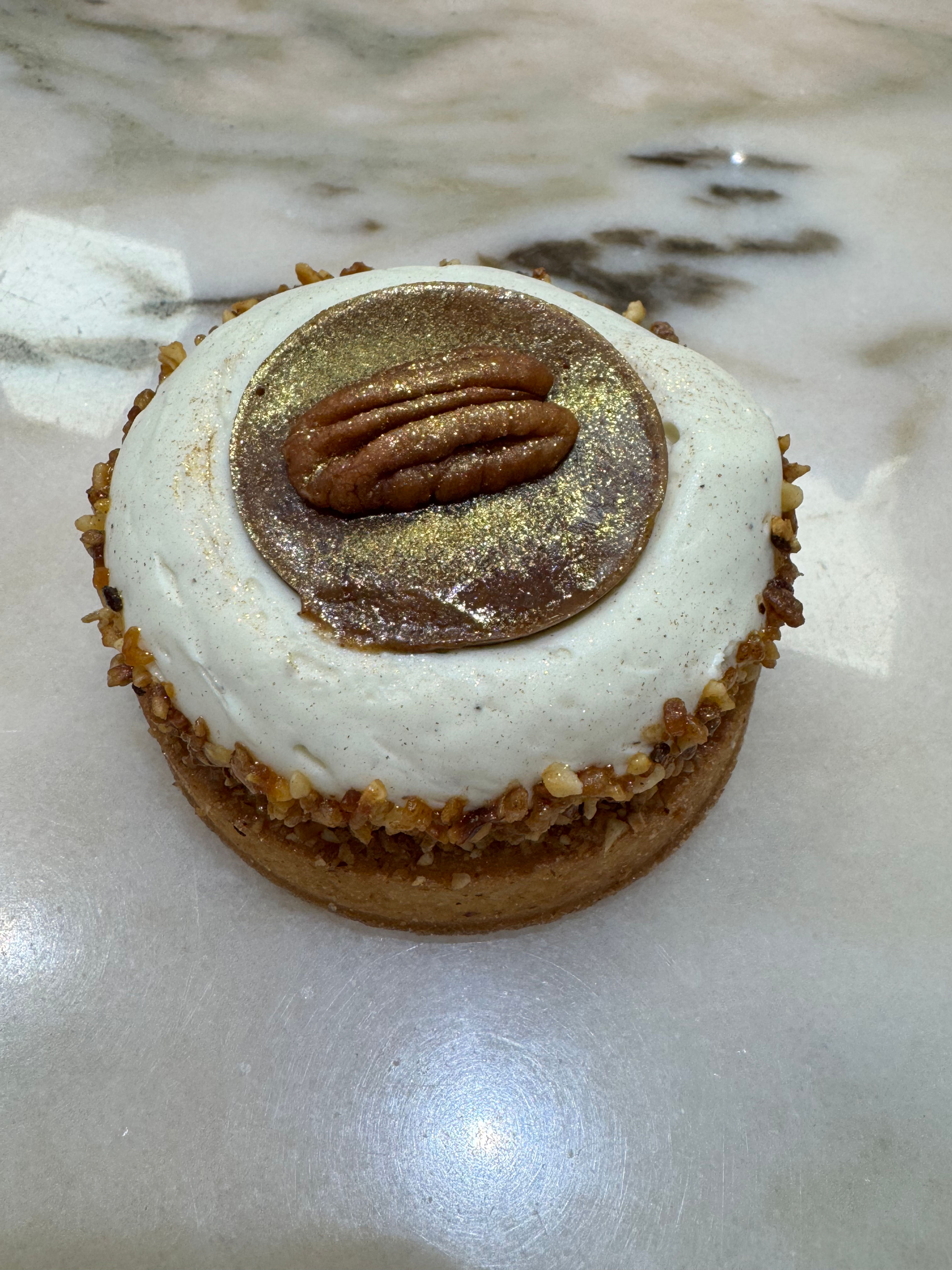 TARTE NOIX PÉCAN CARAMEL