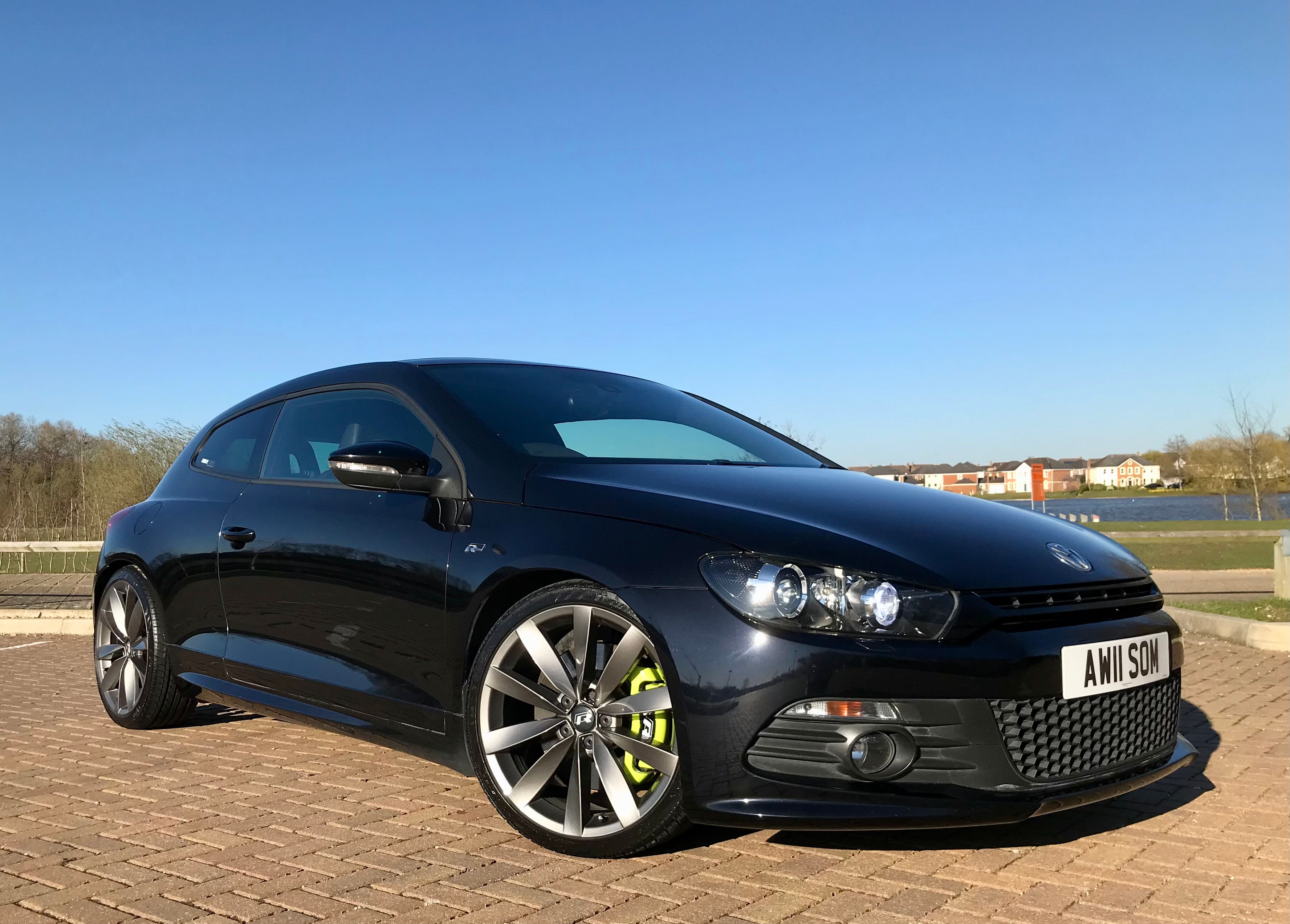 Volkswagen Scirocco 2.0 TDI R Line / 2013 / 90,000 / Automatic / Diesel