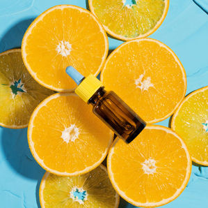 Vitamin C: It's a Summer Skin Essential!