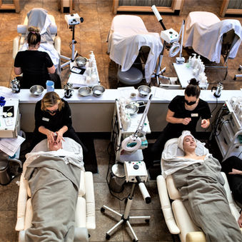 The Euro Institute clinic floor