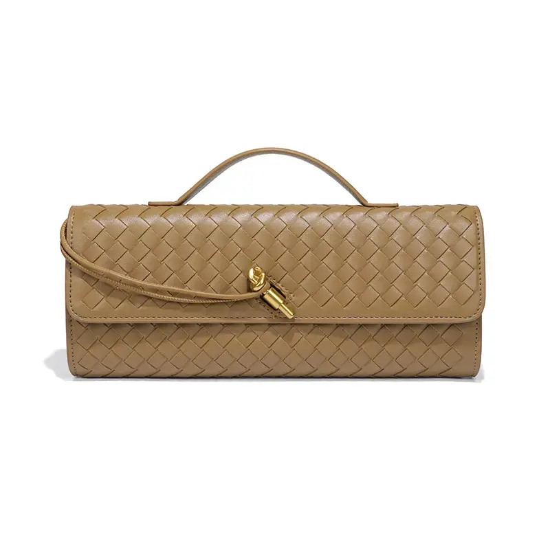 Thumbnail: Woven clutches