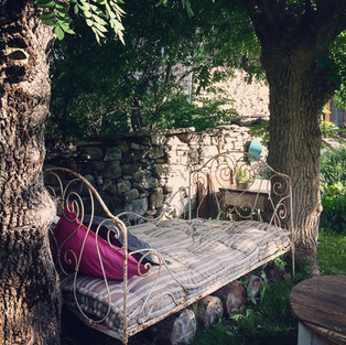 jardin, été, vacances, sieste, lit, week end, repos, charme, cocooning, détente, paix, maison d'hôtes, chambres d'hôtes, Jausiers, Barcelonnette, Ubaye, montagne, Vallée de l'Ubaye