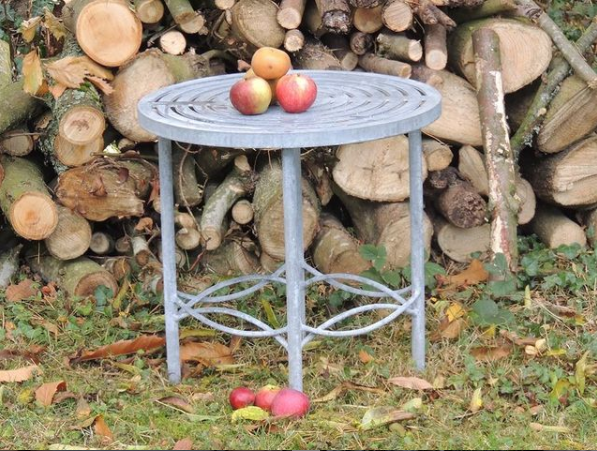 Barrel Table