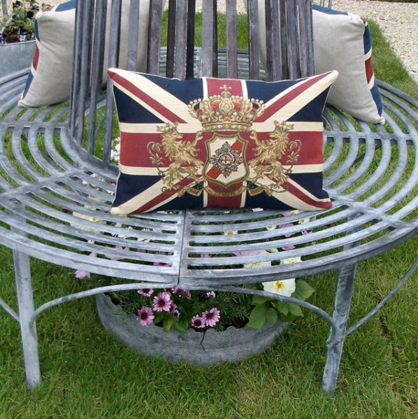 Tree Seat