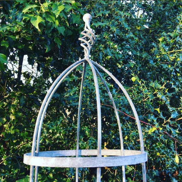 Round Obelisk