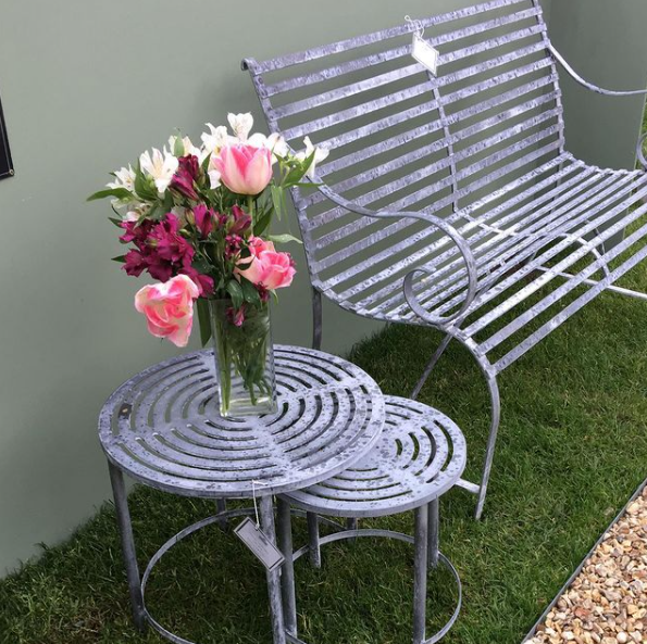 Bench Mocca table