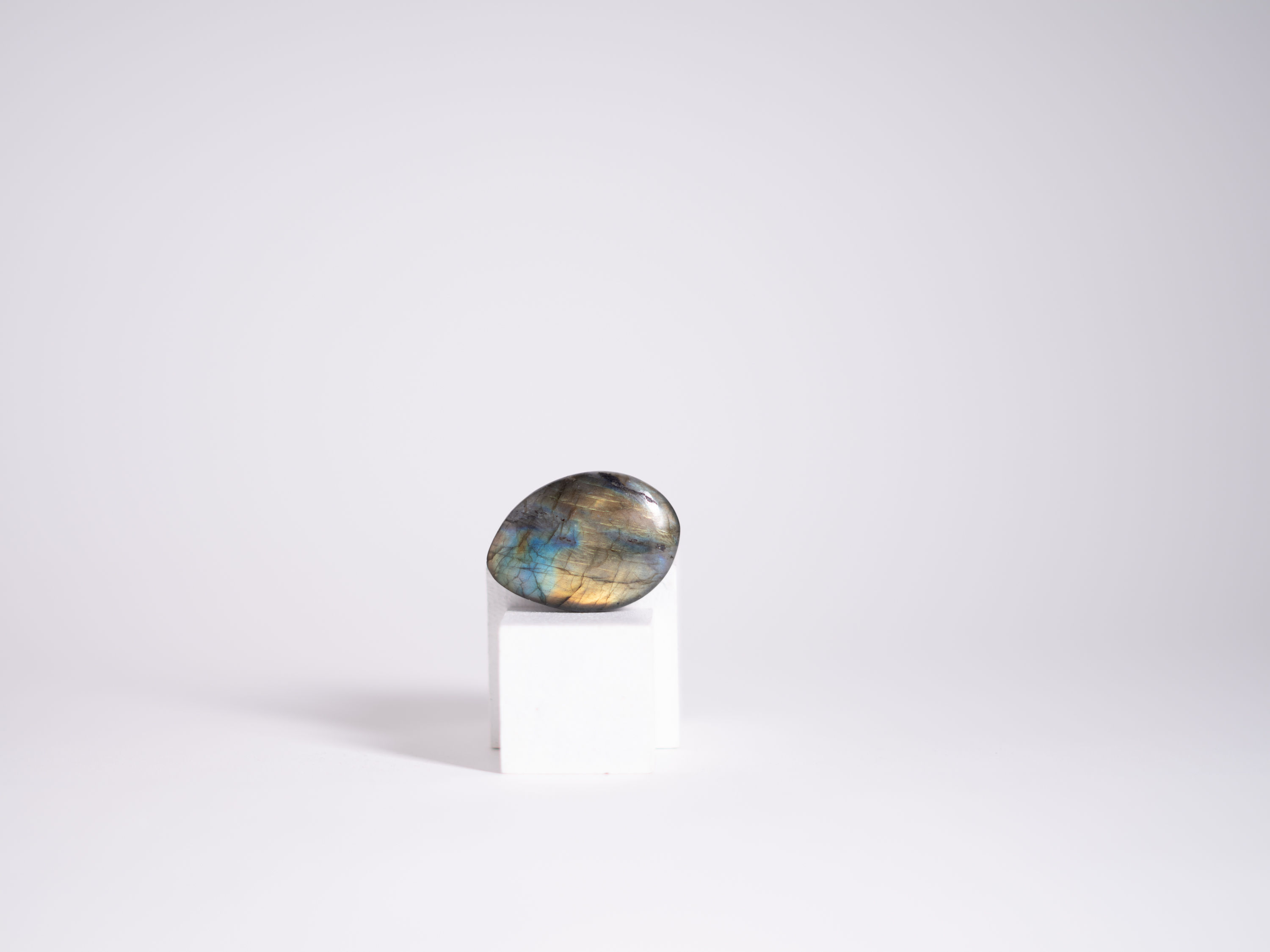 Labradorite Palmstone