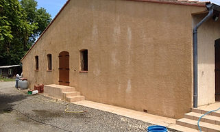 Façade.JPG