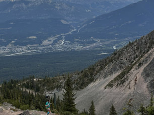 The Golden Ultra: Full Pint Ultra Trail Adventure