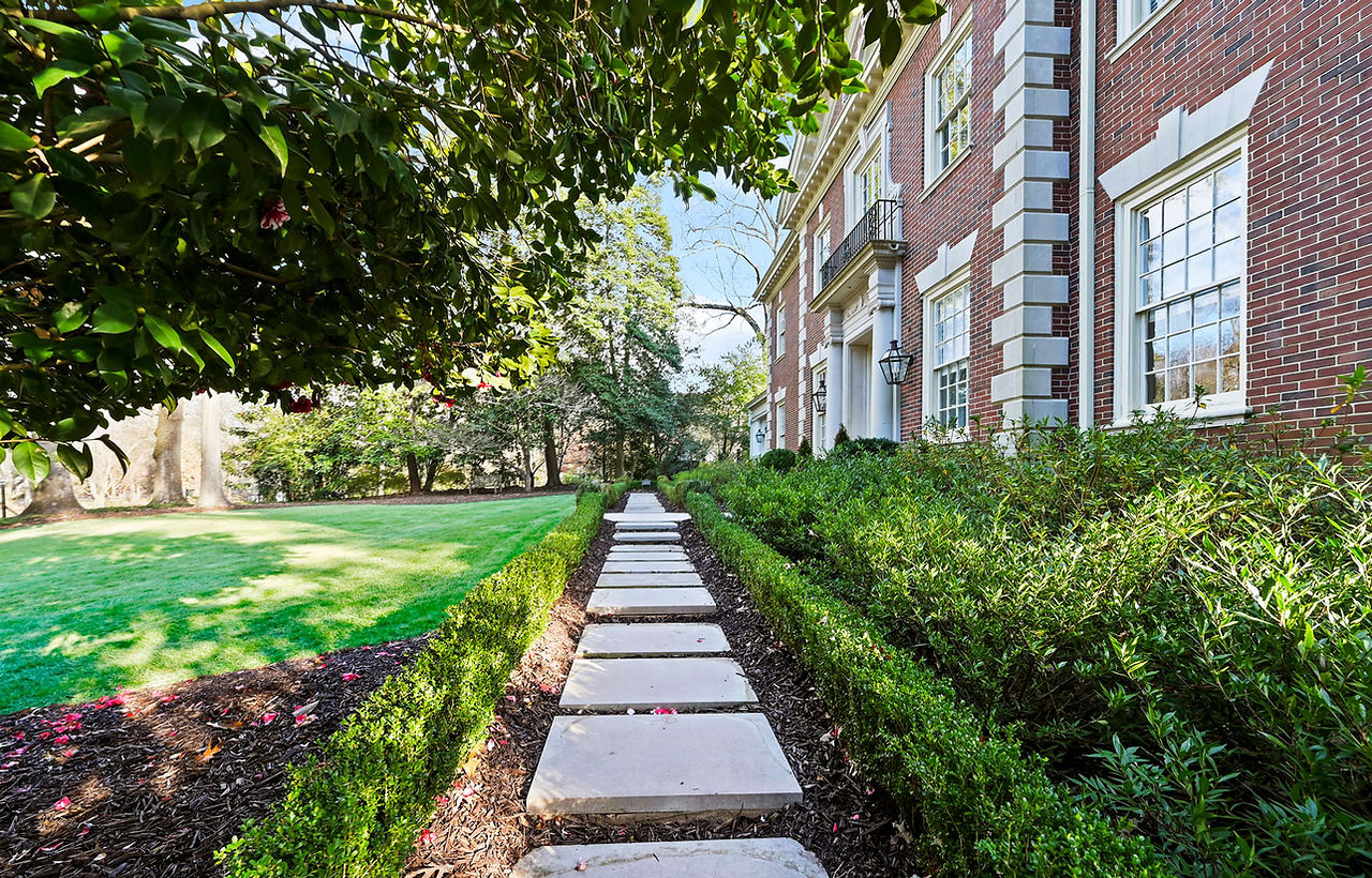 1609-S-Ponce-step-stones-DH18.jpg