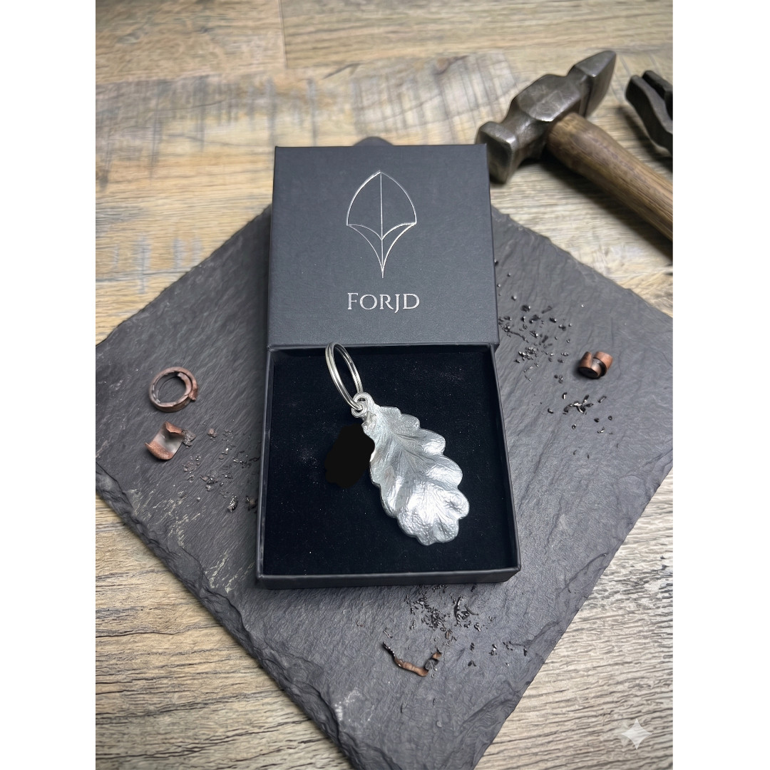 Pewter Oak Leaf Keyring