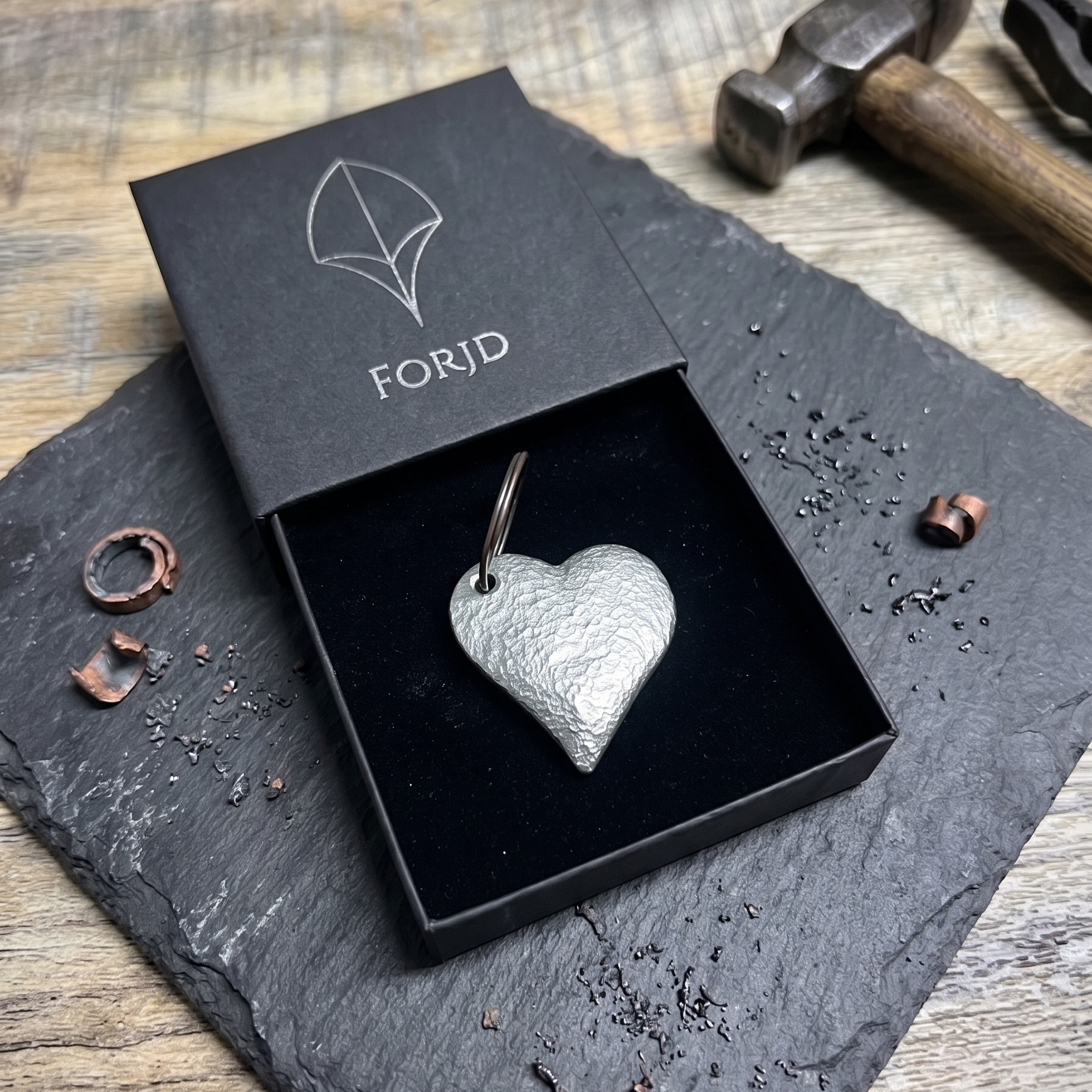 Solid Pewter Peined Heart Keyring