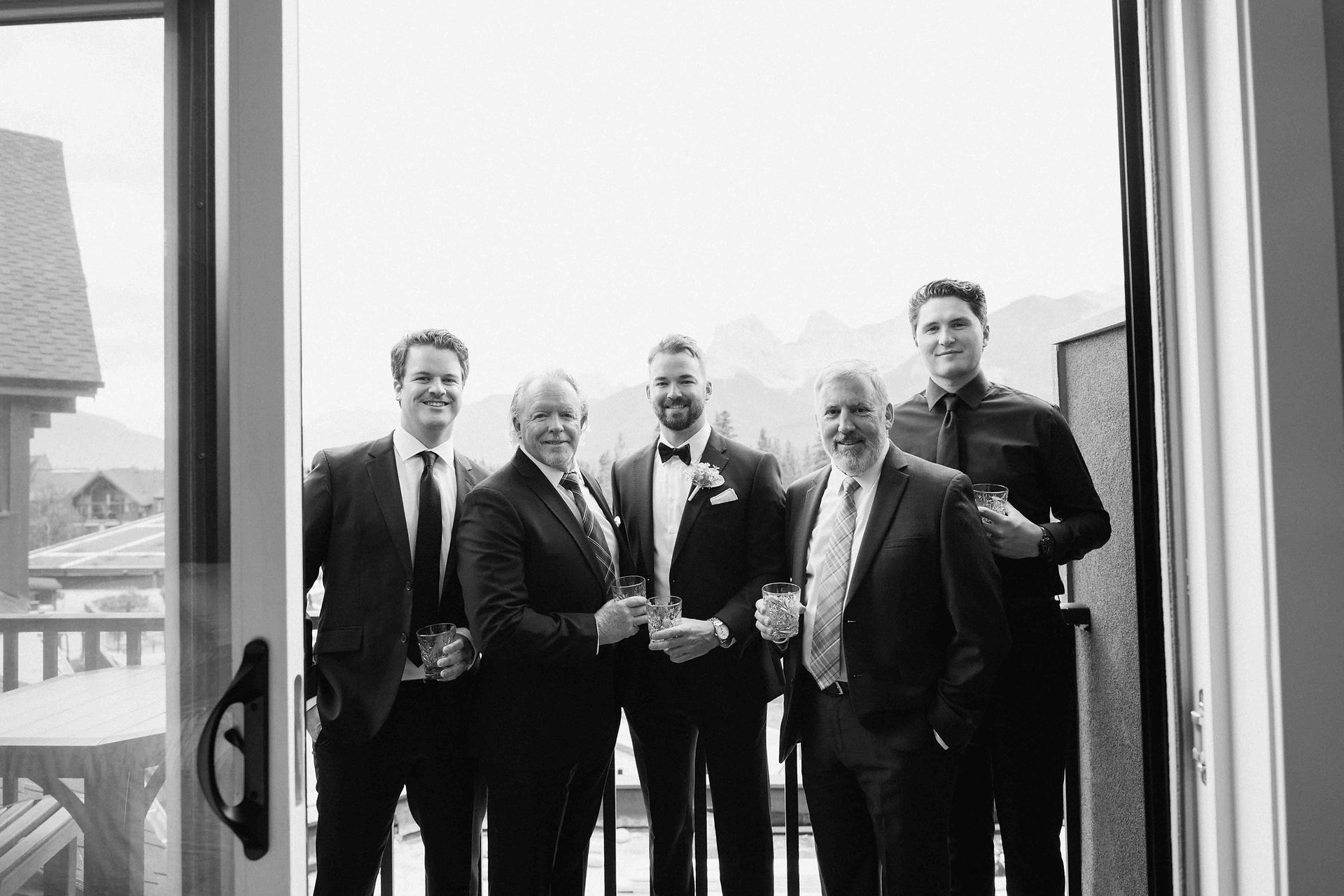 Group photo of the boys getting ready with the groom