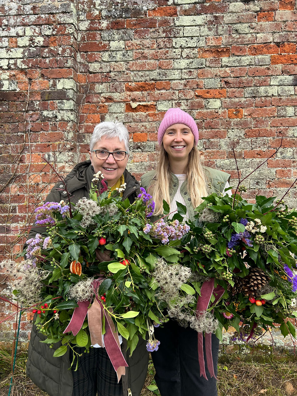 Thumbnail: Wreath School