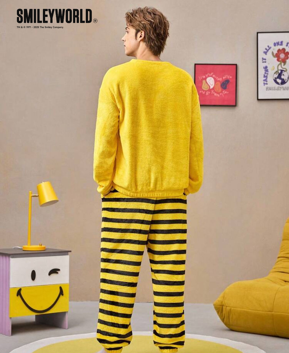 Thumbnail: Smiley World Men PJ's