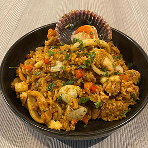 Arroz con mariscos al estilo Peruano