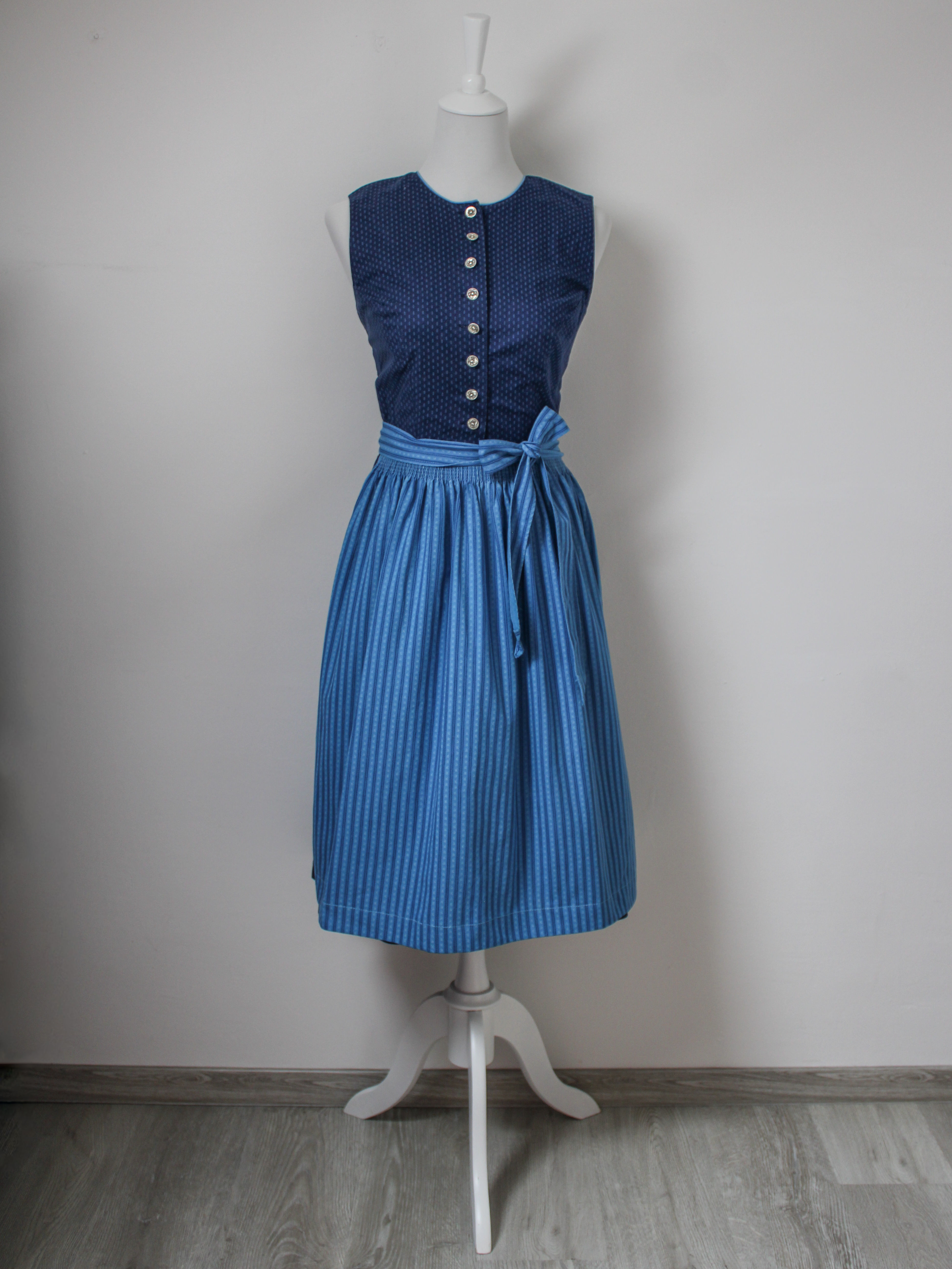 Dirndl (M/L 38/40)