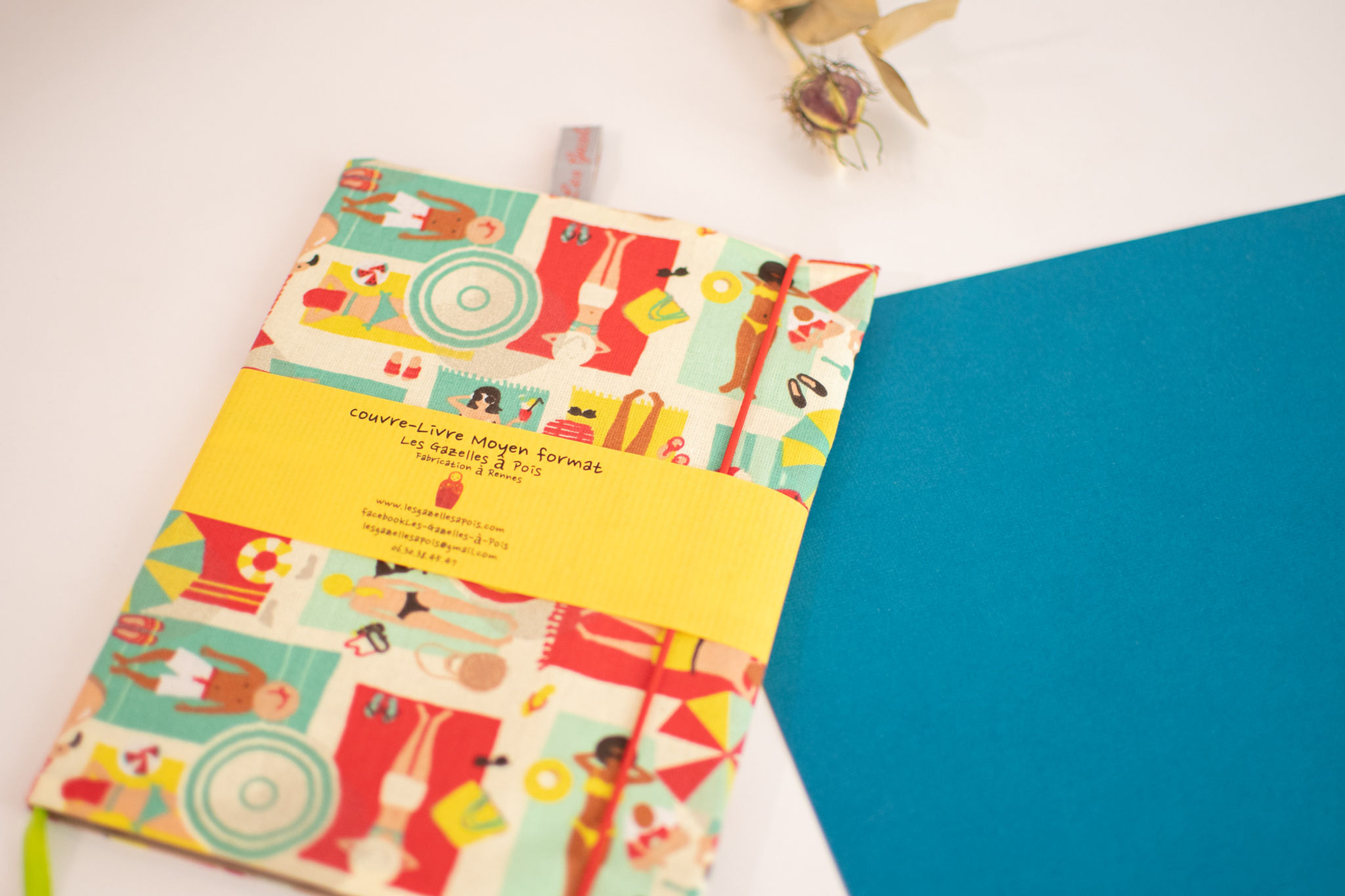 Couvre-livre moyen format (15 x 21 cm)