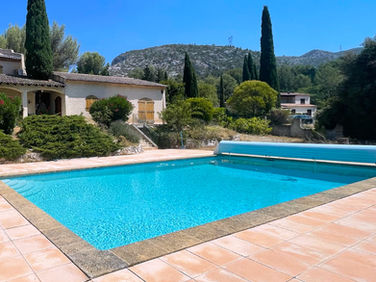 realisation de piscine sur marseille 3. ça baigne