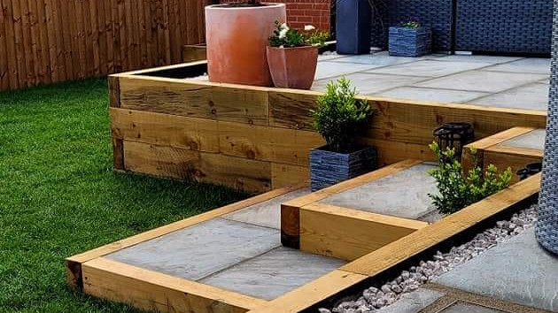 Expert patio installation questions Redditch - LevelUp Contractors by Biddle