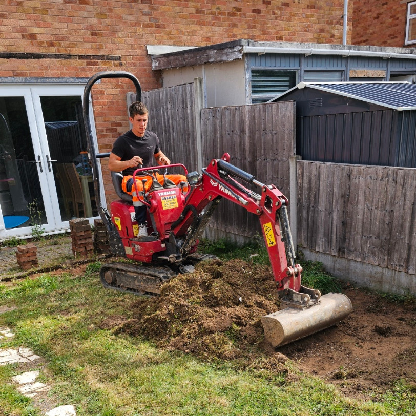 Professional turfing service Redditch Worcestershire - LevelUp Contractors by Biddle