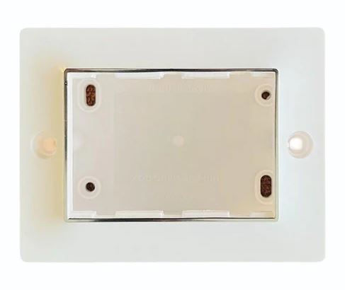 Seven Electricals 3 Module Gang Box