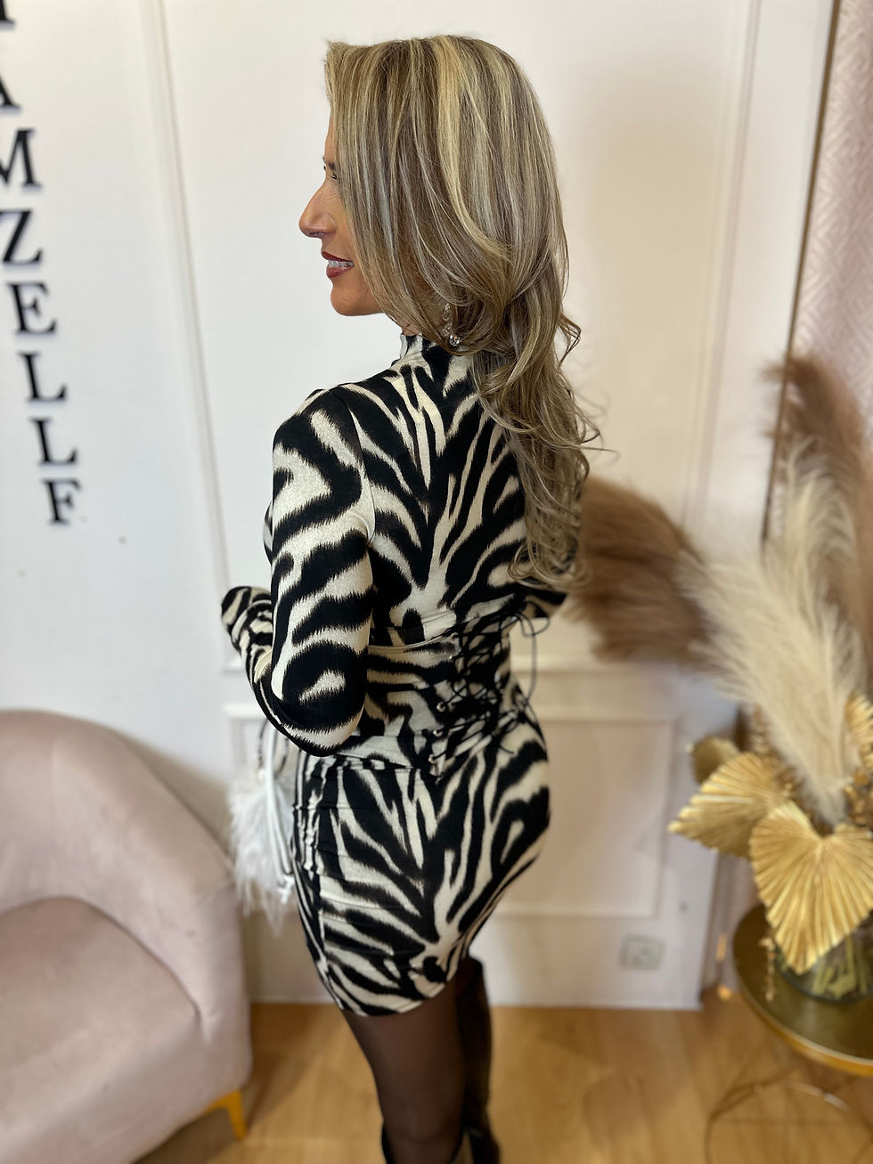 Thumbnail: Robe Kylie