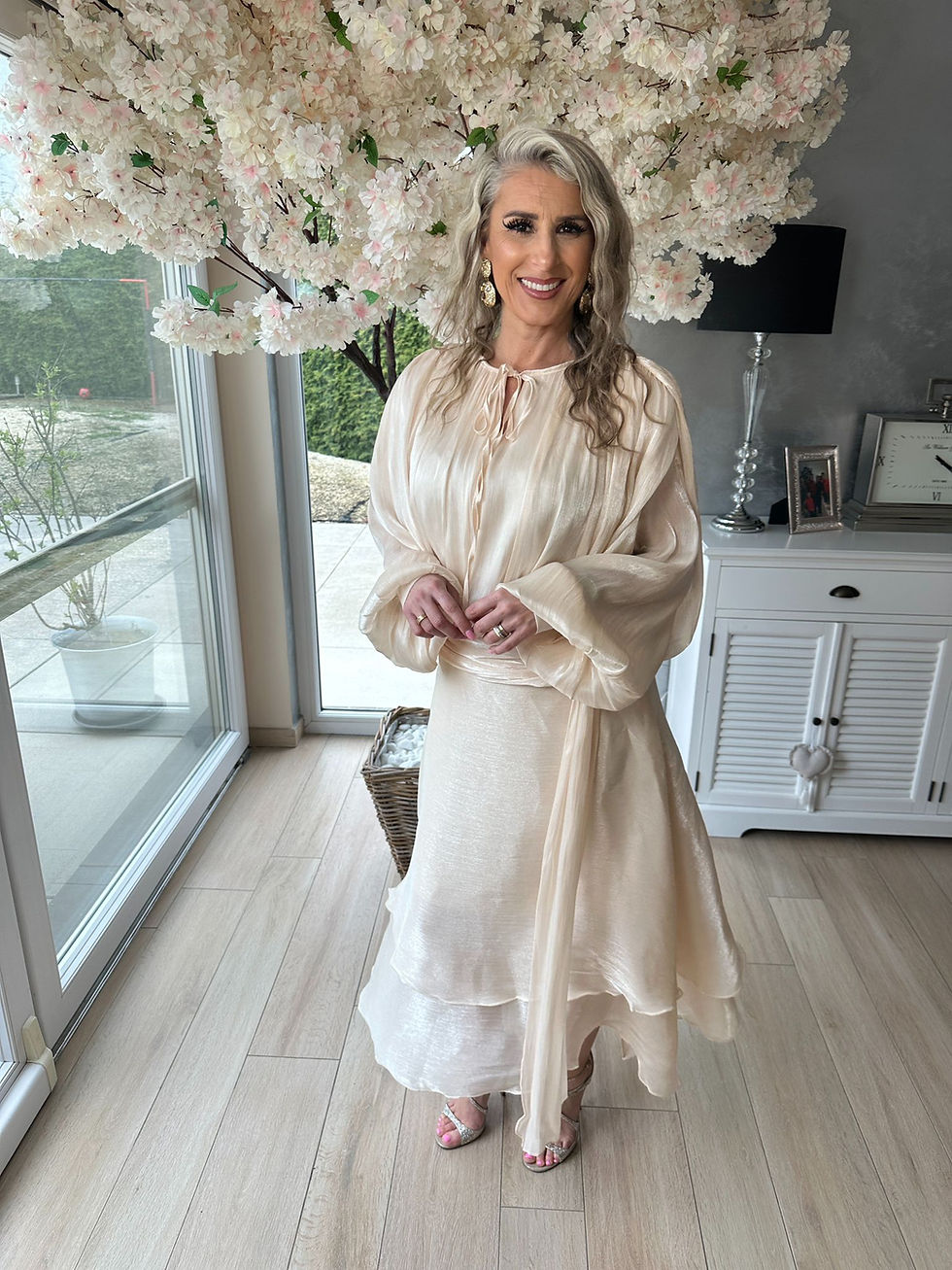 Thumbnail: Robe Allyson