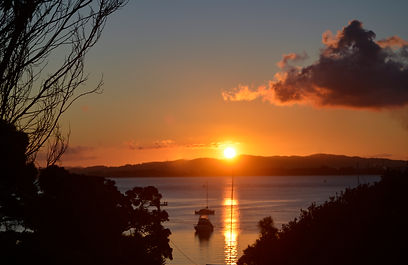 Urquharts Bay058.jpg