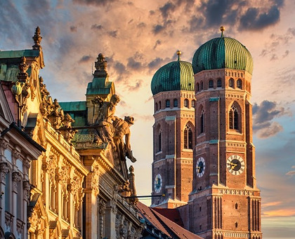 weknow-consulting-frauenkirche-münchen-website-executive-search.