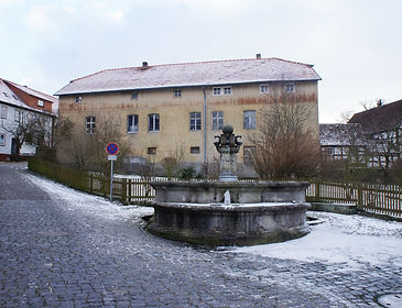 FONTE CASTELO DE 1686, TANN. TANIASILVA.ARTISTAVISUAL.COM