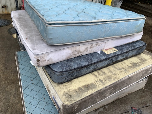 Mattress Haul Away Near Me