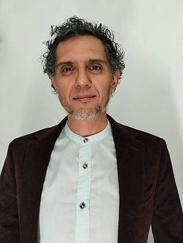 foto profe Edgar.jpg