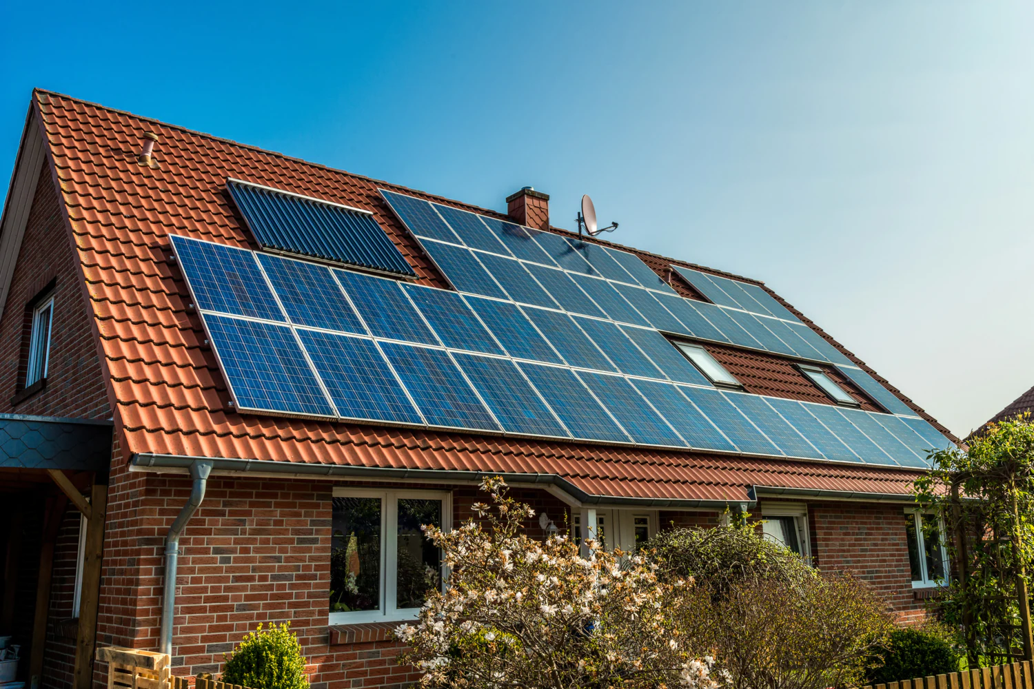 pannelli-fotovoltaici-orig.webp