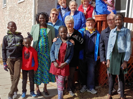 c'est toujours très satisfaisant de voir des personne retrouver le  sourire a partir d'un nouveau départ grâce a votre services rendu 