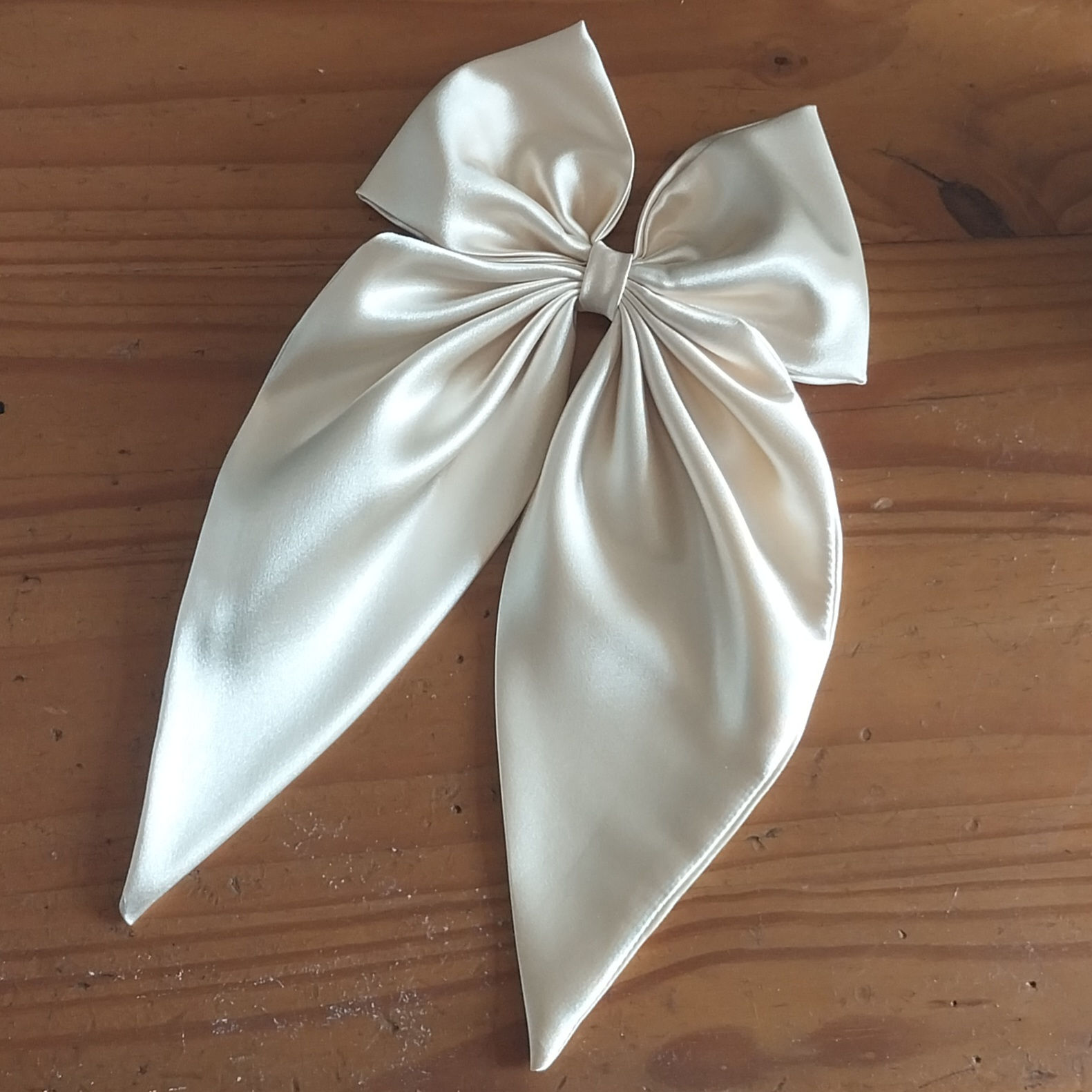 Satin Flowy Tail Bow
